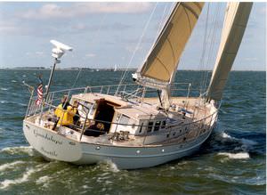 cruising sailing yacht / center cockpit / custom