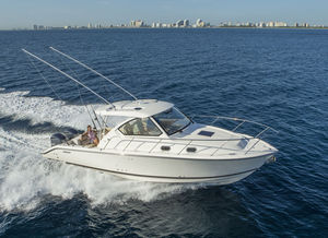 outboard express cruiser / twin-engine / hard-top / sport-fishing