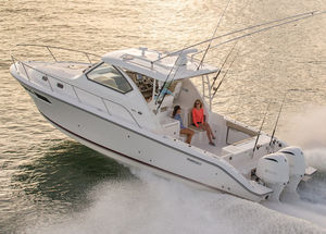 outboard express cruiser / twin-engine / hard-top / sport-fishing