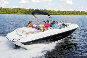 inboard runabout / bowrider / sport / 9-person max.