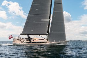 cruising-racing sailing yacht / open transom / 3-cabin / with bowsprit