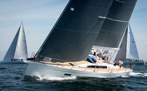 cruising-racing sailing yacht / 3-cabin / with bowsprit / twin steering wheels