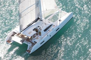 sailing catamaran / cruising / open transom