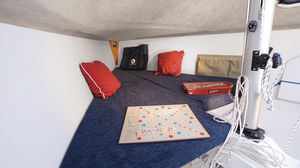 day-sailer / open transom / twin-berth