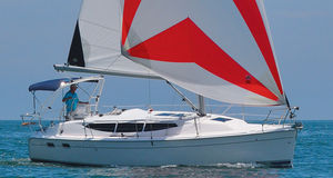 cruising sailboat / open transom