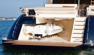 high-speed motor yacht / downeast / flybridge / GRP