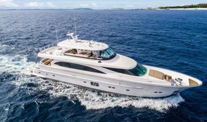 cruising super-yacht / flybridge / 4-cabin