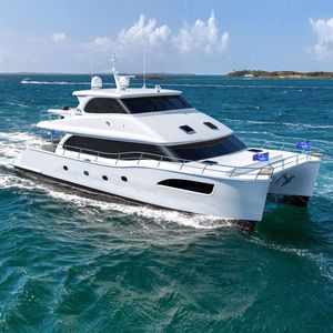 power catamaran motor yacht / cruising / with enclosed flybridge
