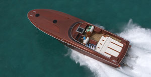 inboard express cruiser / open / 2-cabin