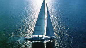 cruising sailing super-yacht / open transom