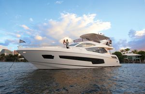 cruising motor yacht / flybridge / 5-cabin