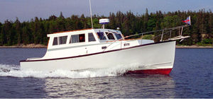 inboard express cruiser / downeast