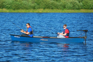 recreational canoe / 3-seater