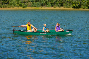 recreational canoe / 3-seater