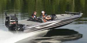 outboard bass boat / dual-console / sport-fishing