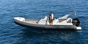 outboard inflatable boat / rigid / center console / 16-person max.