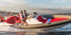 outboard inflatable boat / twin-engine / RIB / center console