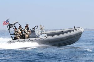 inboard patrol boat / inflatable boat / center console / hydro-jet