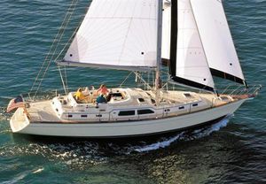 cruising sailing yacht / center cockpit