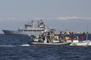 inboard rescue boat / semi-rigid / inflatable boat / center console