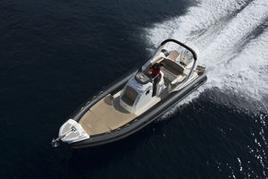 outboard inflatable boat / rigid / center console / 16-person max.