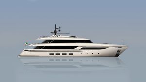 cruising super-yacht / wheelhouse / aluminum / displacement hull