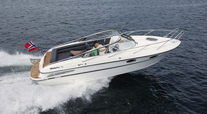 inboard cabin cruiser / open / sport / fiberglass