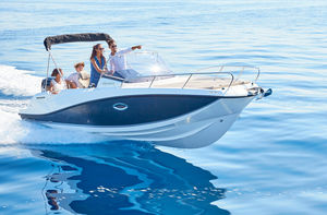 outboard walkaround / 8-person max. / sundeck