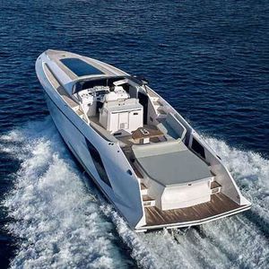 inboard express cruiser / twin-engine / open / dual-console