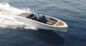 inboard runabout / classic / 10-person max. / with cabin