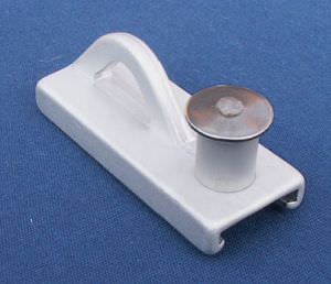 sailboat eye strap / slider with pull button