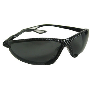 polarized sunglasses / watersports