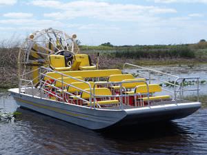 commercial airboat / passenger