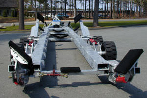 handling trailer / launching / shipyard