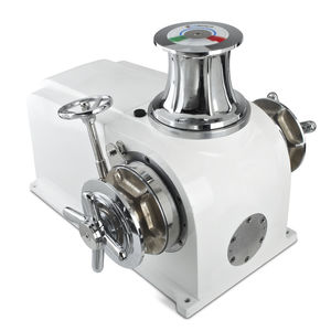 yacht windlass / horizontal / electric / single-drum