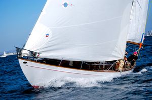 mainsail / for cruising sailboats / cross-cut / Dacron®