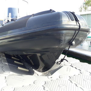 floating dock / drive-on / for marinas / plastic