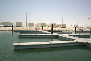 floating dock / mooring / for marinas / concrete