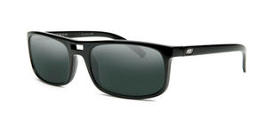 polarized sunglasses / watersports