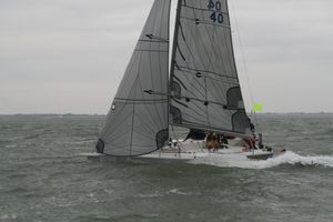 sport keelboat sailboat / open transom / lifting keel / with bowsprit