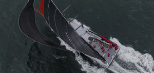 ocean racing sailing super-yacht / open transom / carbon / canting keel