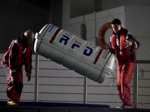 boat liferaft