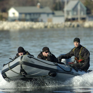 outboard inflatable boat / rigid / foldable / dive