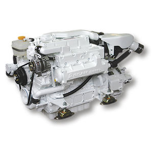 inboard engine / diesel / mechanical fuel injection / atmospheric