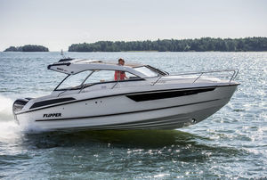 outboard cabin cruiser / open / 10-person max. / 5-berth