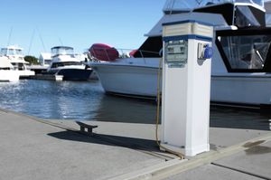 electrical distribution pedestal / water supply / with built-in light / for docks