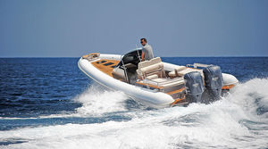 semi-rigid inflatable boat / with cabin / sundeck