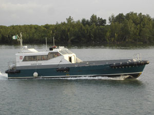 offshore service boat