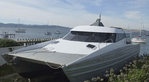 catamaran motor yacht / charter / wheelhouse / aluminum