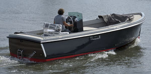 inboard center console boat / classic / yacht tender